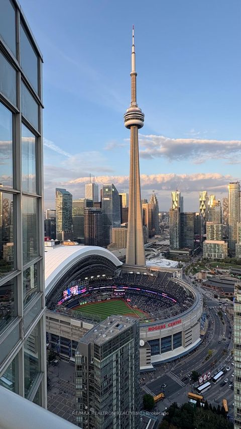 Photo 18 at PH3 - 35 Mariner Terrace, Waterfront Communities C1, Toronto