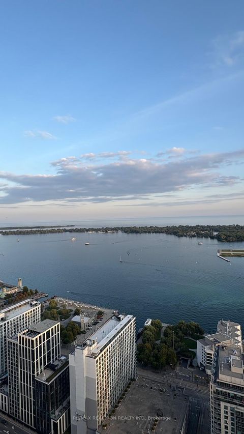 Photo 19 at PH3 - 35 Mariner Terrace, Waterfront Communities C1, Toronto