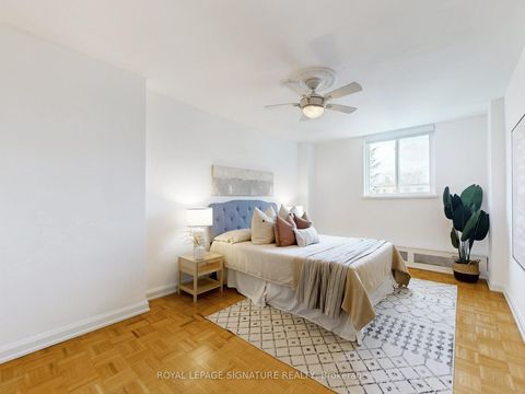 Photo 13 at PH11 - 80 Coe Hill Drive, Swansea, Toronto