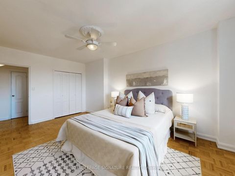 Photo 14 at PH11 - 80 Coe Hill Drive, Swansea, Toronto