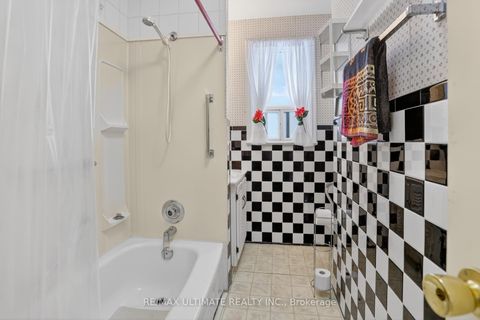 Photo 21 at 46 Medina Crescent, Bendale, Toronto