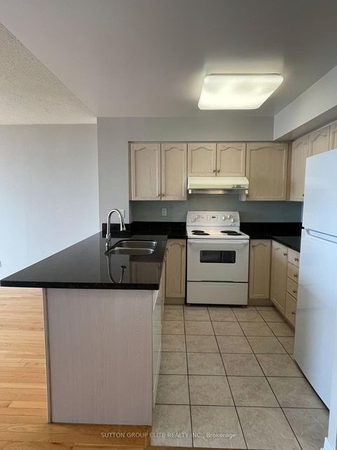 Photo 9 at 514 - 19 Northern Heights Drive, Langstaff, Richmond Hill