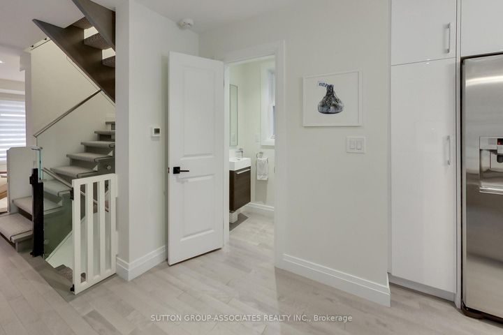 Photo 8 at 284 Atlas Avenue, Oakwood Village, Toronto