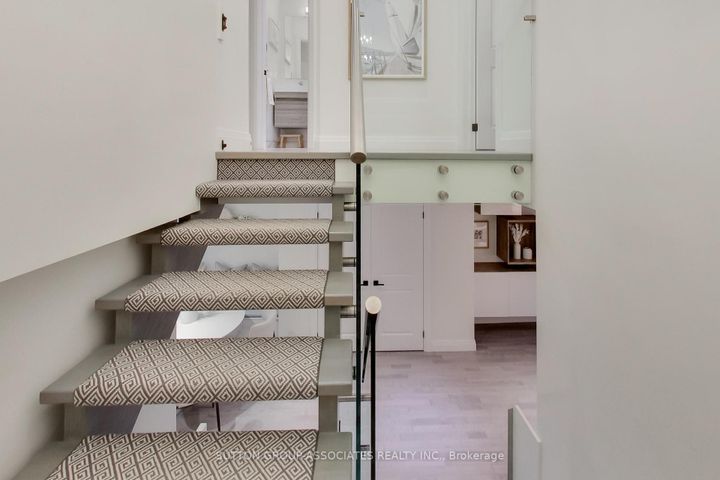 Photo 19 at 284 Atlas Avenue, Oakwood Village, Toronto