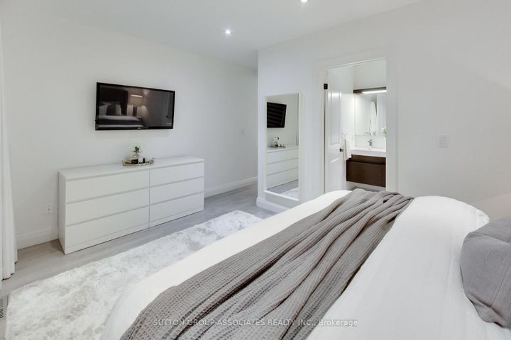 Photo 32 at 284 Atlas Avenue, Oakwood Village, Toronto