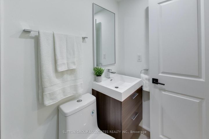 Photo 41 at 284 Atlas Avenue, Oakwood Village, Toronto