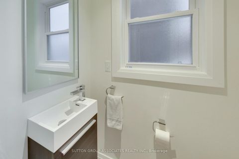 Photo 9 at 284 Atlas Avenue, Oakwood Village, Toronto