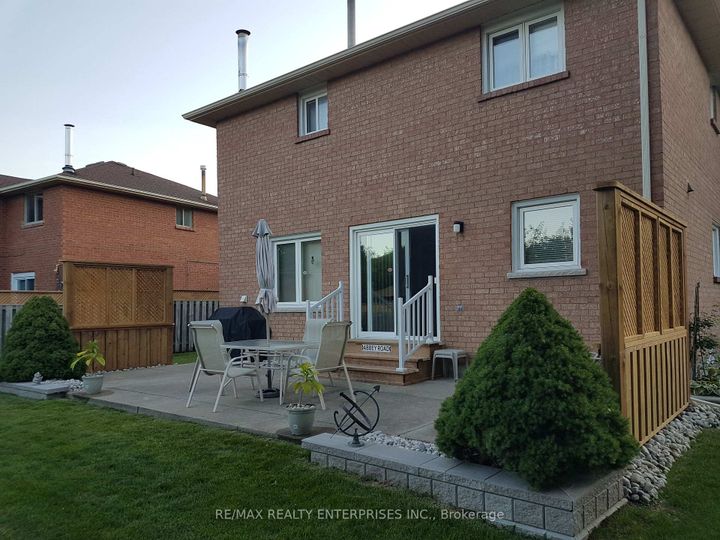 Photo 31 at 2900 Arlington Drive, CV Clearview, Oakville