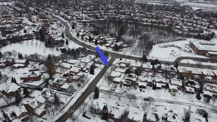 Photo 38 at 2900 Arlington Drive, CV Clearview, Oakville