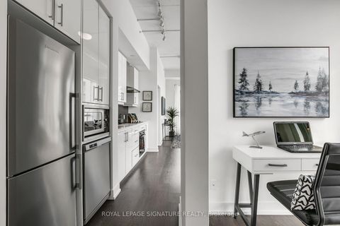 Photo 2 at 506 - 75 The Donway W, Don Mills, Toronto