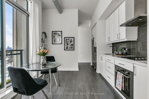 Photo 7 at 506 - 75 The Donway W, Don Mills, Toronto