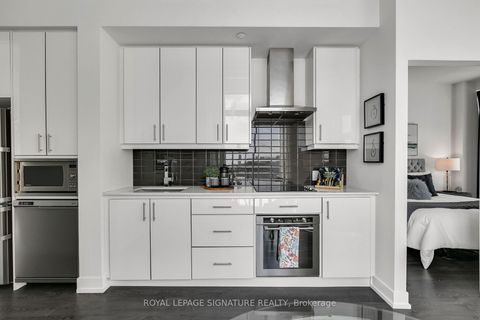 Photo 9 at 506 - 75 The Donway W, Don Mills, Toronto