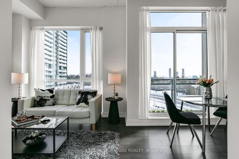 Photo 17 at 506 - 75 The Donway W, Don Mills, Toronto