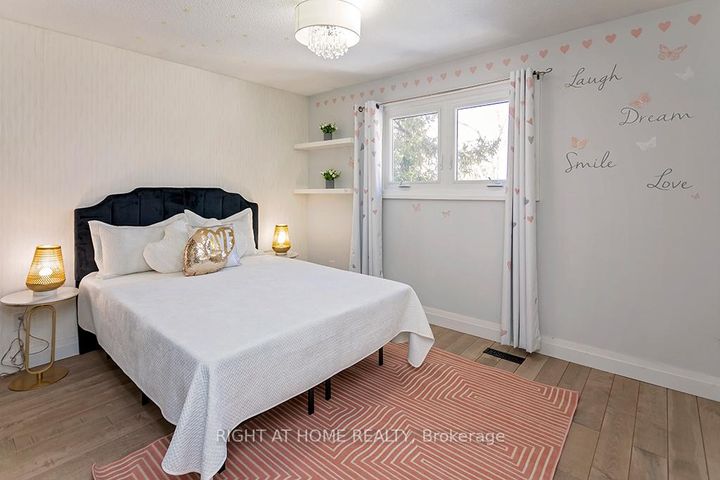 Photo 24 at 2814 Windjammer Road, Erin Mills, Mississauga