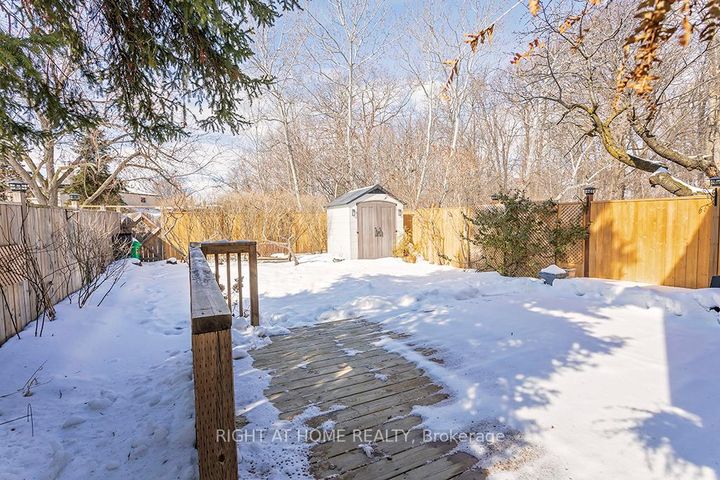Photo 36 at 2814 Windjammer Road, Erin Mills, Mississauga