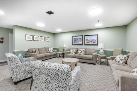 Photo 21 at 904 - 20 William Roe Boulevard, Central Newmarket, Newmarket