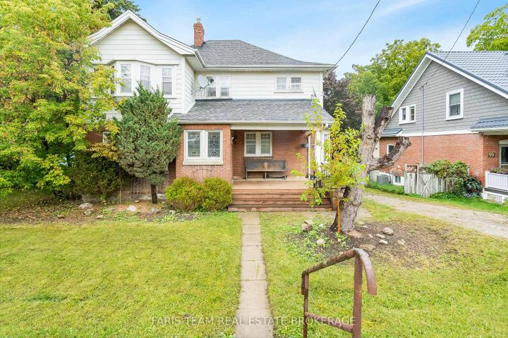 Photo 1 at 105 Barrie Street, Bradford, Bradford West Gwillimbury