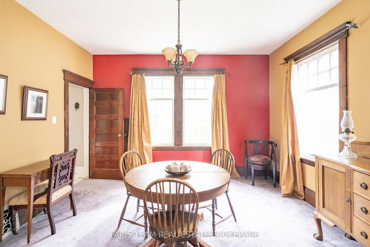 Photo 11 at 105 Barrie Street, Bradford, Bradford West Gwillimbury