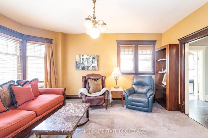 Photo 15 at 105 Barrie Street, Bradford, Bradford West Gwillimbury