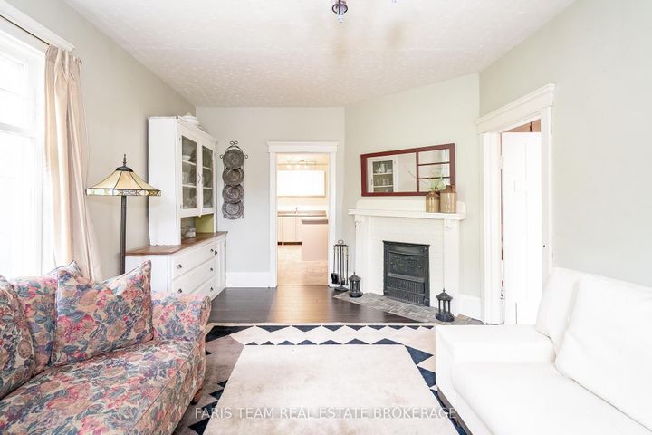 Photo 19 at 105 Barrie Street, Bradford, Bradford West Gwillimbury