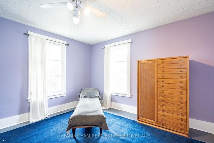 Photo 24 at 105 Barrie Street, Bradford, Bradford West Gwillimbury