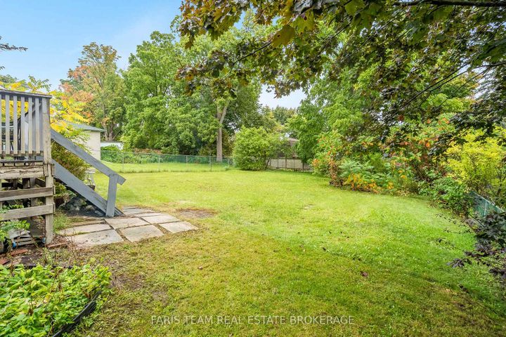 Photo 27 at 105 Barrie Street, Bradford, Bradford West Gwillimbury