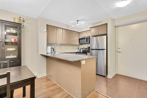 Photo 11 at 557 - 525 Wilson Avenue, Clanton Park, Toronto