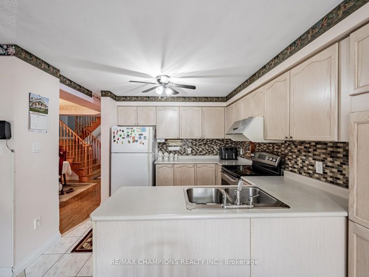 Photo 12 at 14 Miramar Street, Wellington, Brampton