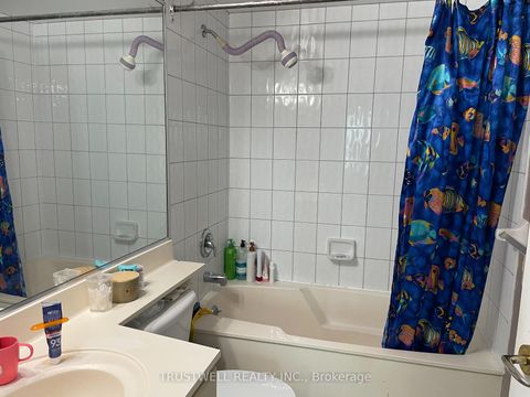 Photo 7 at 1509 - 8 Lee Centre Drive, Woburn, Toronto