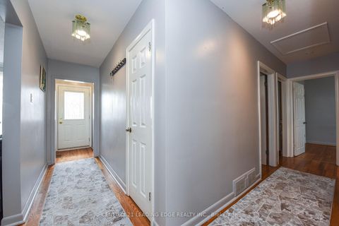 Photo 10 at 34 Paragon Road, The Westway, Toronto
