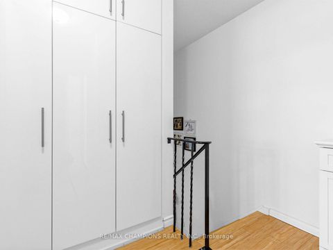 Photo 14 at 8 Cliff Fernway, Don Valley Village, Toronto