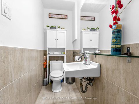 Photo 17 at 8 Cliff Fernway, Don Valley Village, Toronto