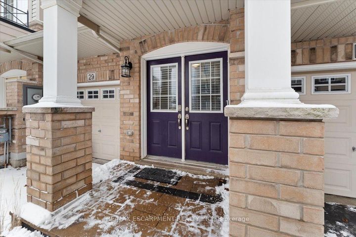 Photo 1 at 31 Mayland Street, Stoney Creek Mountain, Hamilton