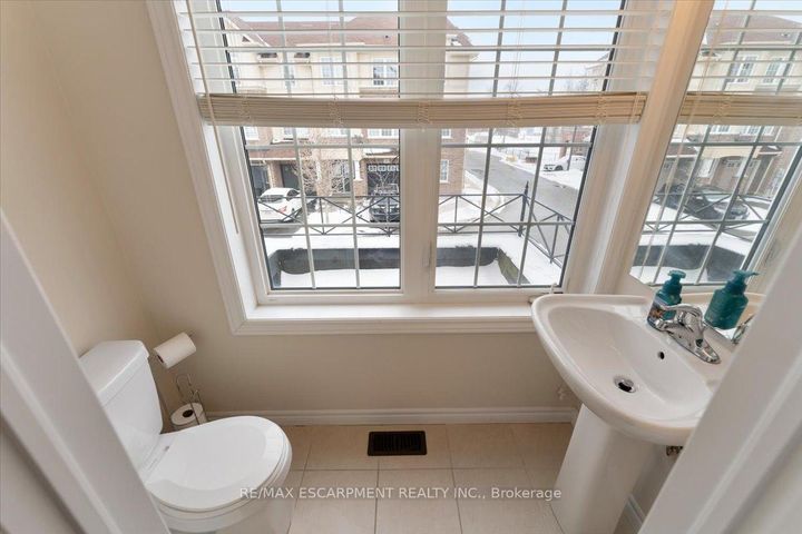 Photo 17 at 31 Mayland Street, Stoney Creek Mountain, Hamilton