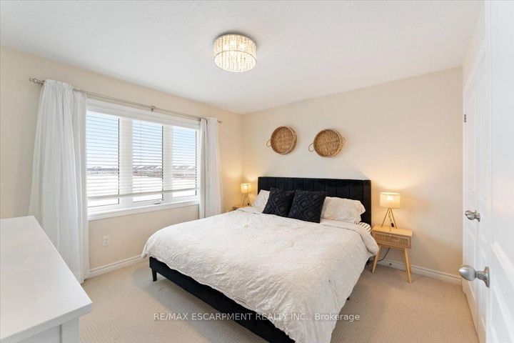 Photo 20 at 31 Mayland Street, Stoney Creek Mountain, Hamilton