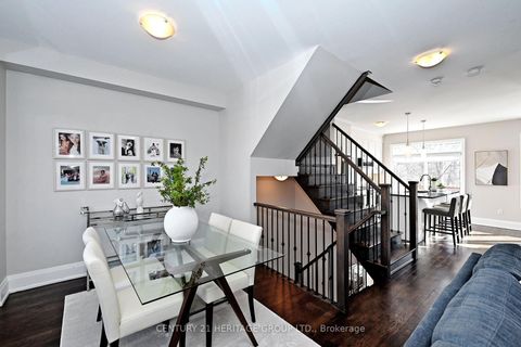 Photo 8 at 9 Ingleside Street, East Woodbridge, Vaughan