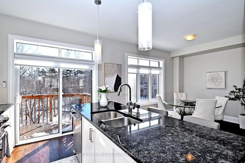 Photo 16 at 9 Ingleside Street, East Woodbridge, Vaughan