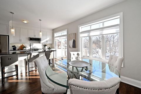 Photo 20 at 9 Ingleside Street, East Woodbridge, Vaughan