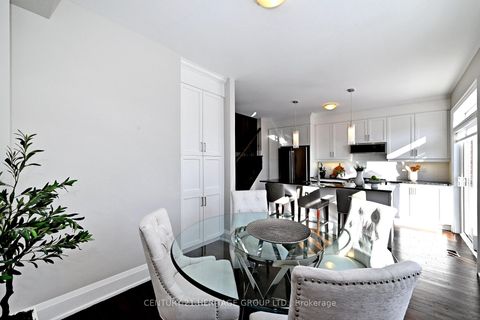 Photo 21 at 9 Ingleside Street, East Woodbridge, Vaughan