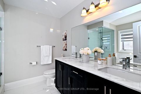 Photo 27 at 9 Ingleside Street, East Woodbridge, Vaughan