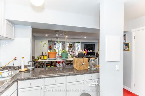 Photo 12 at 48 - 28 Rexdale Boulevard, Kipling, Toronto