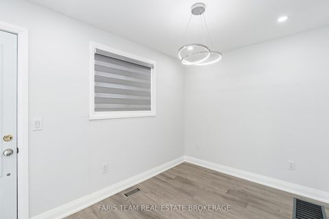 Photo 9 at 66 Peacock Lane, Allandale Heights, Barrie