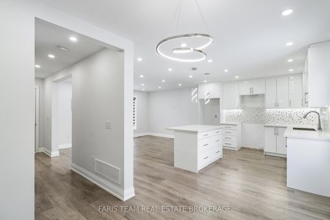 Photo 10 at 66 Peacock Lane, Allandale Heights, Barrie