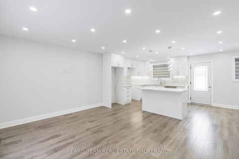 Photo 13 at 66 Peacock Lane, Allandale Heights, Barrie