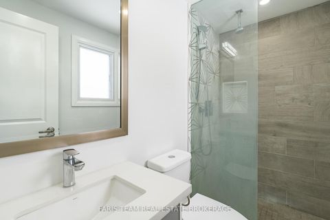 Photo 18 at 66 Peacock Lane, Allandale Heights, Barrie