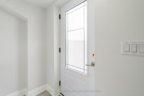 Photo 28 at 66 Peacock Lane, Allandale Heights, Barrie