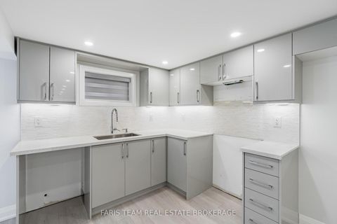 Photo 31 at 66 Peacock Lane, Allandale Heights, Barrie