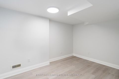 Photo 37 at 66 Peacock Lane, Allandale Heights, Barrie