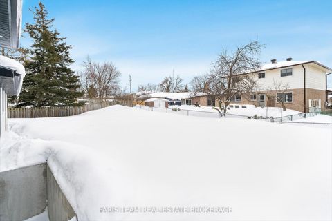 Photo 42 at 66 Peacock Lane, Allandale Heights, Barrie