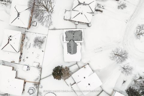 Photo 46 at 66 Peacock Lane, Allandale Heights, Barrie